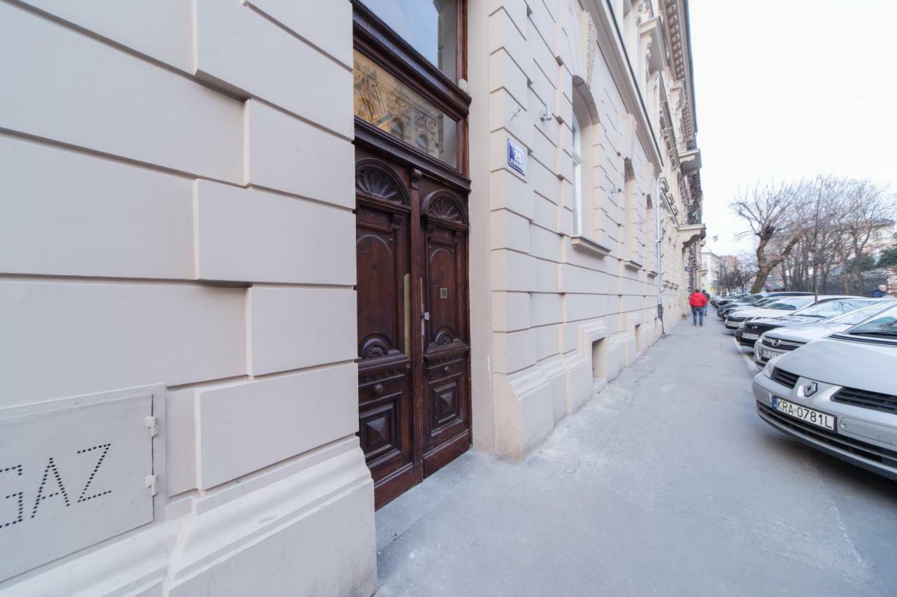 M7 Main Square With Free Parking Friends Escape Apartment *