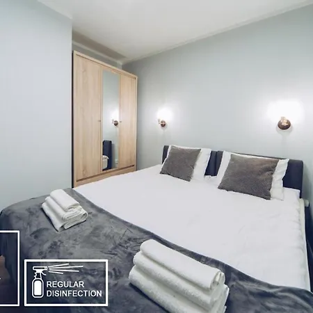 M7 Main Square With Free Parking Friends Escape Apartment Krakow Exterior photo